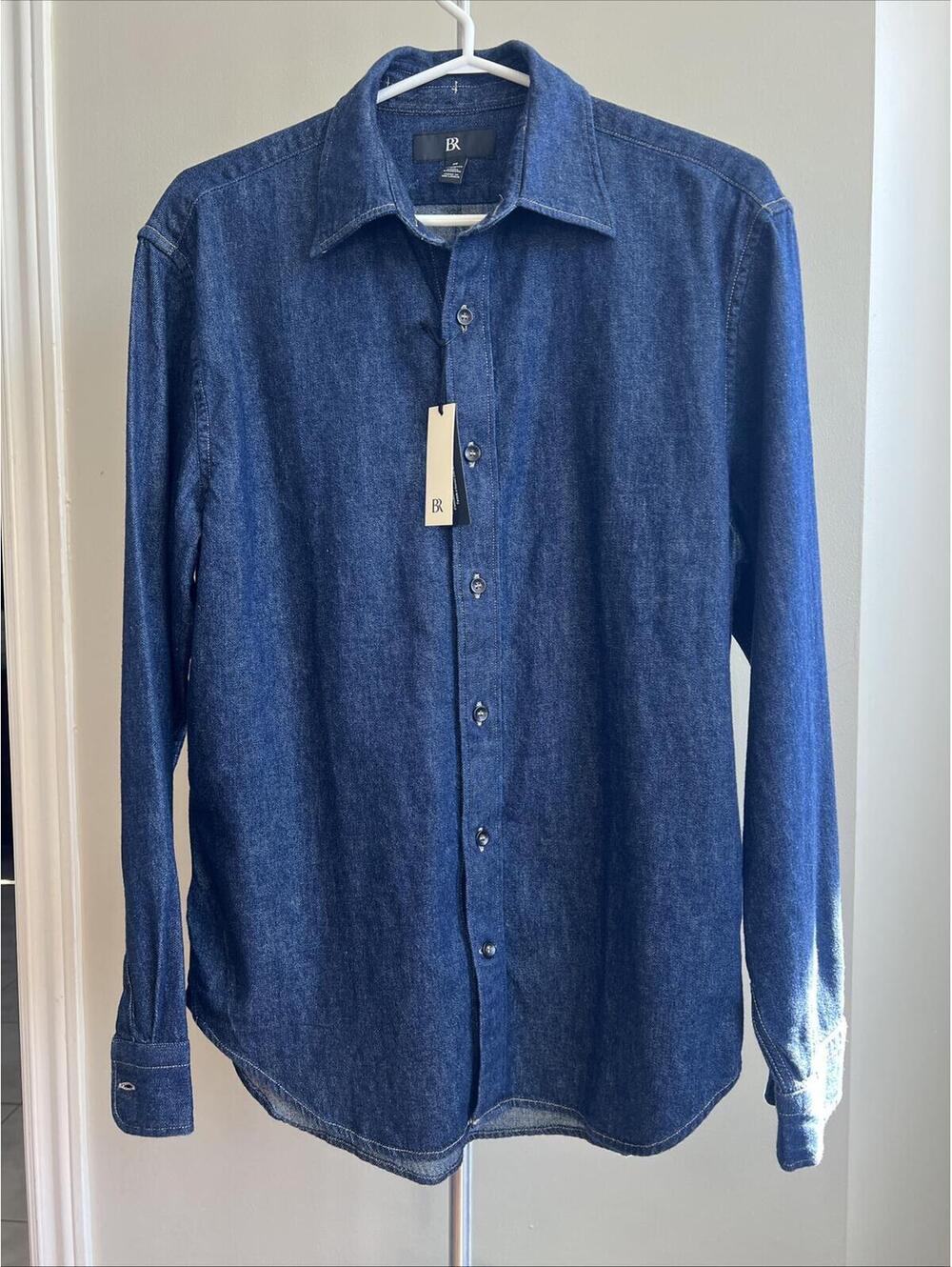 Banana Republic Long Sleeve Button-Up Denim Shirt Men’s Medium